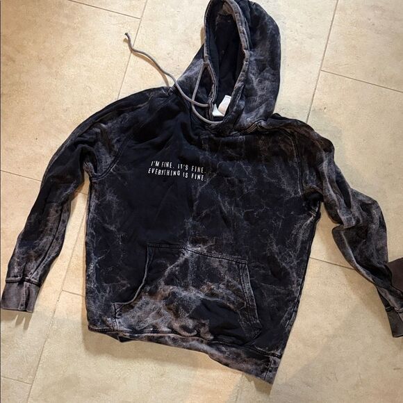 Lane Seven Tops - Womens Acid Wash Died Black & Gray Hoodie Medium - “Everything Is Fine” LIKE NEW